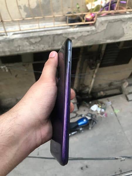 INFINIX HOT 8 IN GOOD CONDITION 4