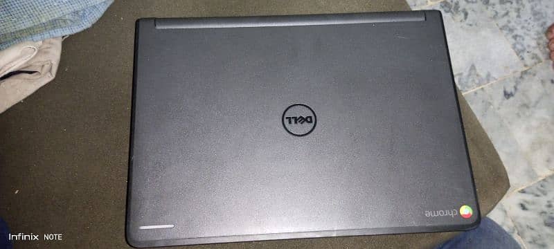 Dell Chromebook all okay okay condition 10 by 10 touch screen 3