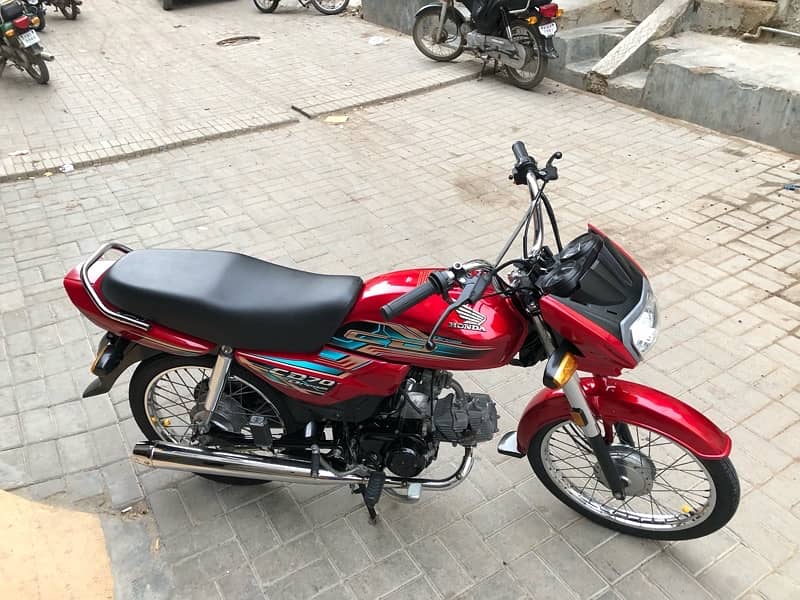 Honda Dream CD 70 (Karachi) 3