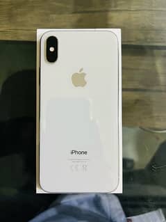 Apple iphone xs 10/10 condition Non PTA waterpacked 0