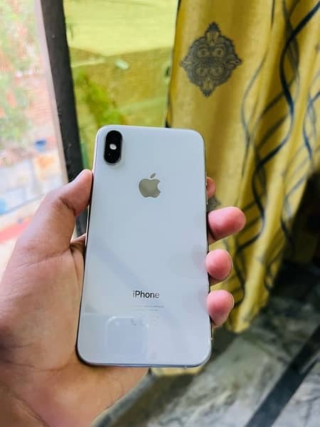 Apple iphone xs 10/10 condition Non PTA waterpacked 2