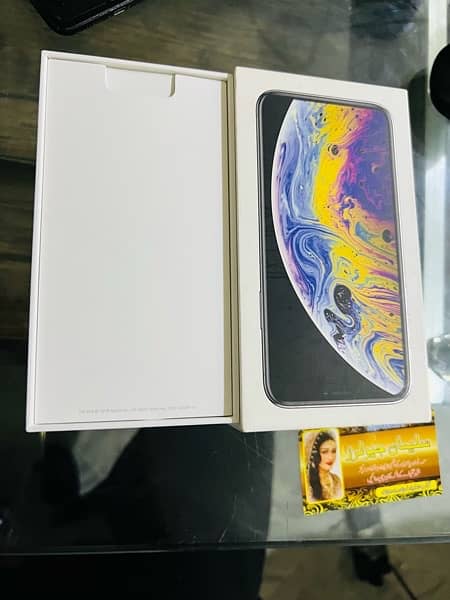 Apple iphone xs 10/10 condition Non PTA waterpacked 5