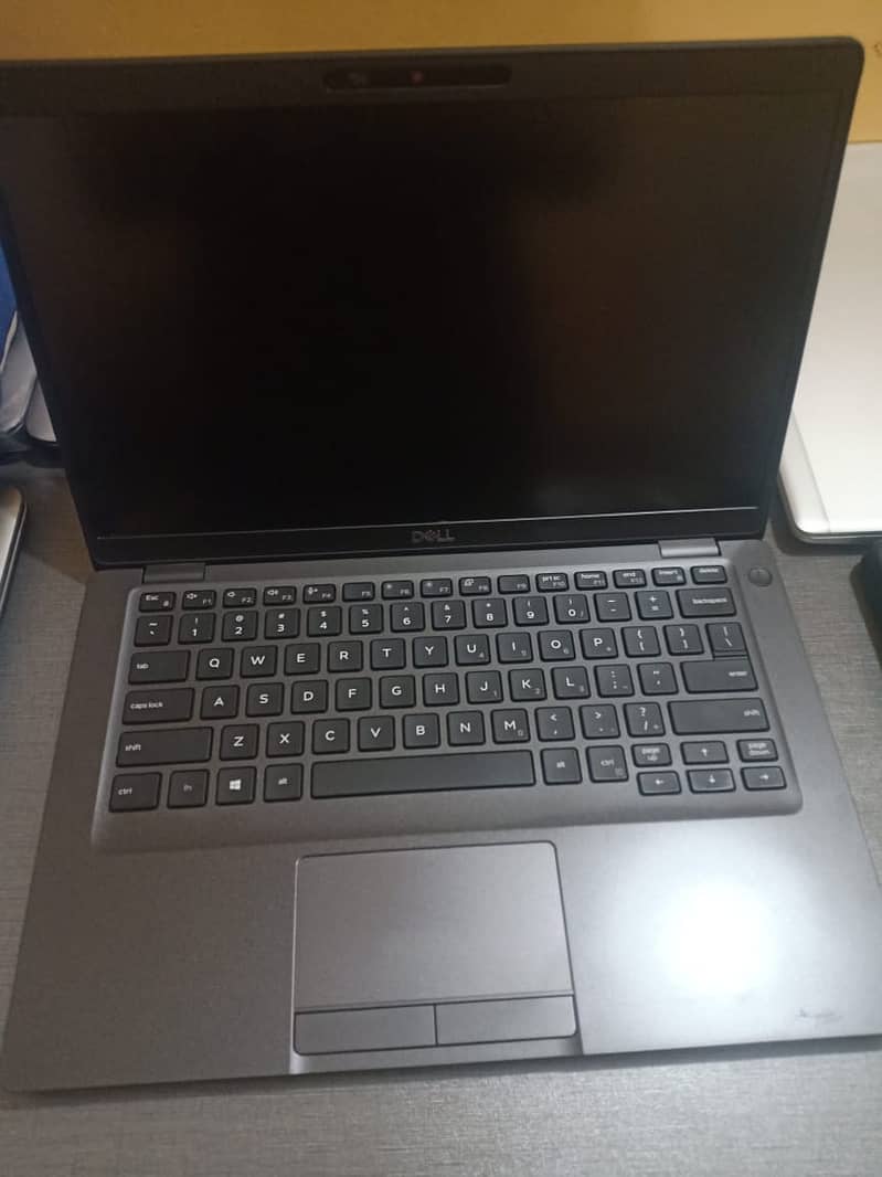 Dell Latitude 5400 Core i5 - 8th Generation 3