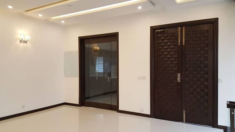 7 Marla Beautiful House with 4 Bedrooms Available for Rent in DHA Phase 6 | 4 Bedrooms 13