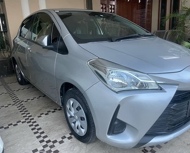 Toyota Vitz 2022 4