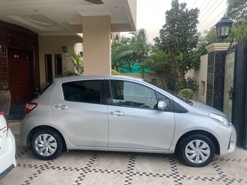 Toyota Vitz 2022 6