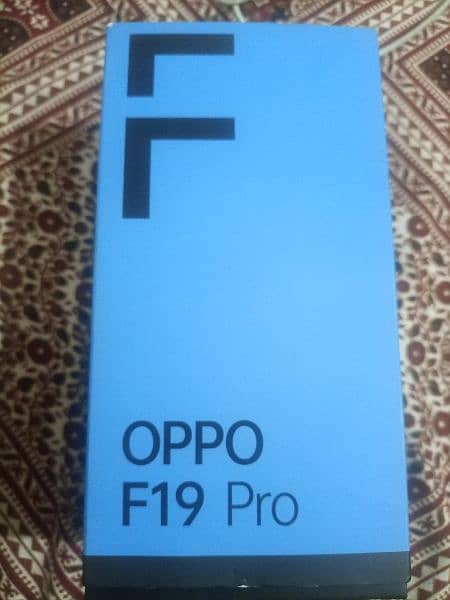 oppo F 19 Pro 8 / 128 Box pack 2