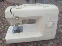 Sewing Machine good condition