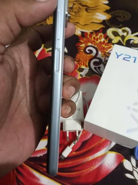 vivo y21 4gb 64gb 2