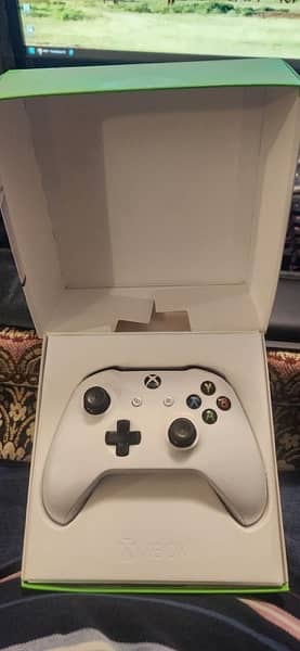 Xbox Series One S Wireless Controller Available 0