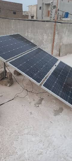 Inverex Solar Panels Like new Condition 170 Watts 03132946085