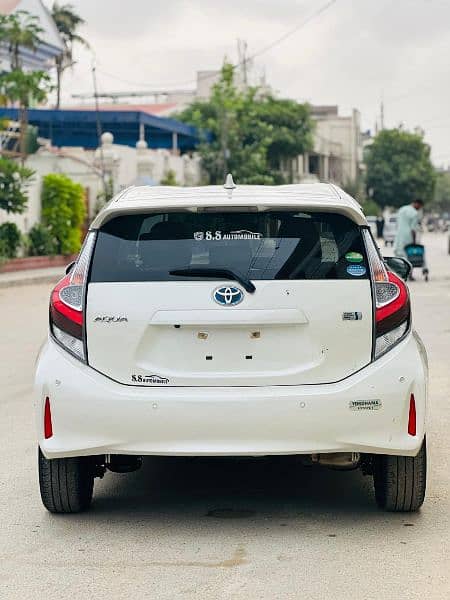 Toyota Aqua 2020 S Smile Packg Pearl White Colour 4 Grade Auction repo 12