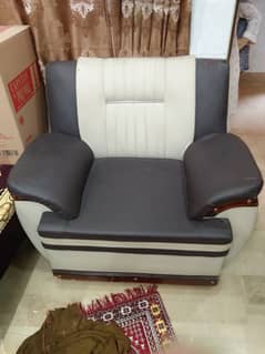 Sofa for sale 0