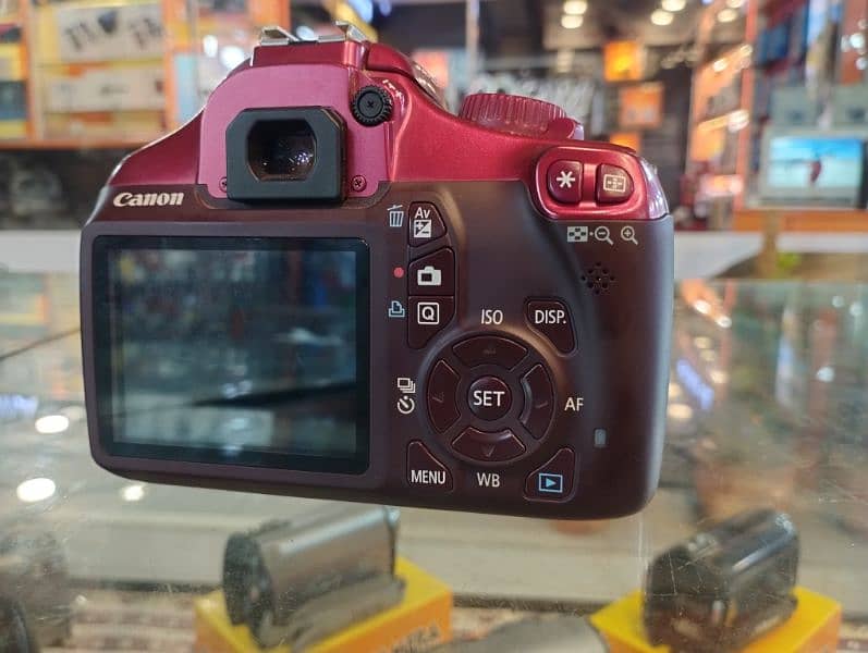 DSLR CANON 1100D KIT . . ZUBAIR MUGHAL 03212750897 1