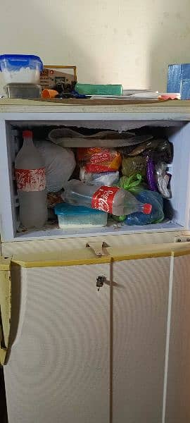 PEL  freezer for sale bohot achi cooling karta hai 5