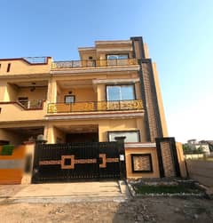 This Is Your Chance To Buy House In Park View City - Executive Block Lahore 0
