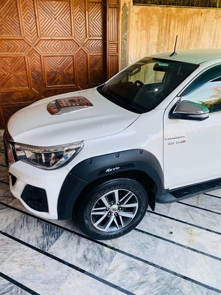 Toyota hilux revo 2017 17