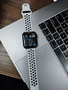 Apple Watch Series 6 Nike Edition 44MM