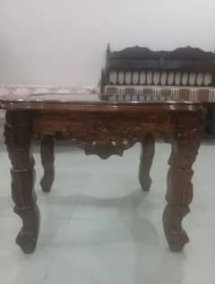 2 in number Pure sheesham tables for urgent sale