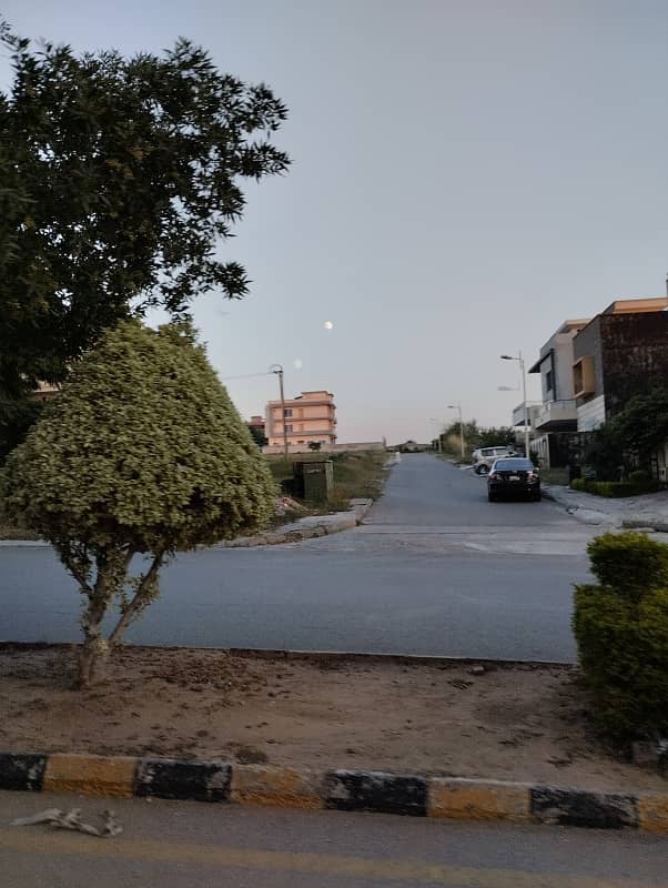 10 Marla Plot For Sale Zaraj Housing Housing Society Islamabad 3