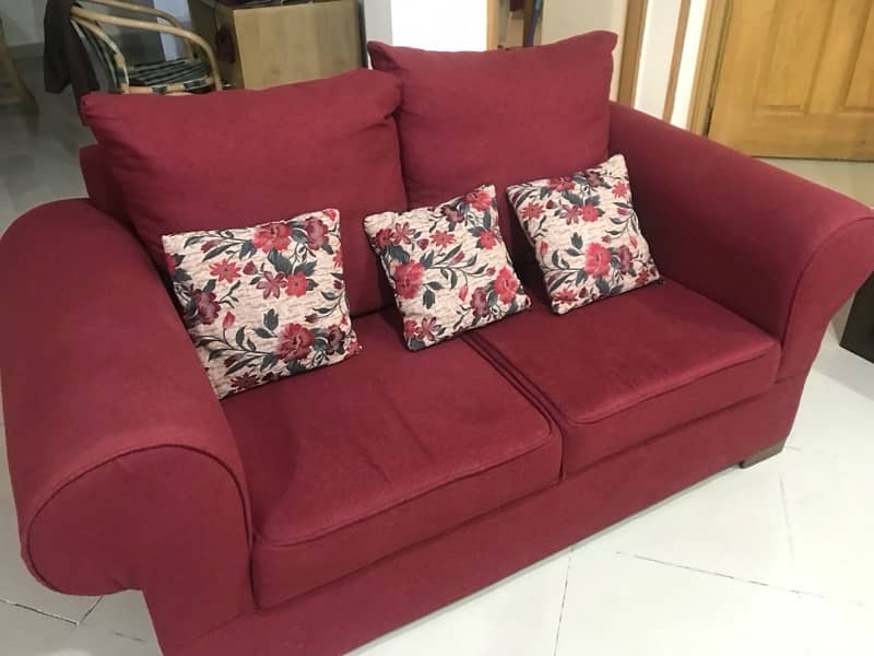 7 seater elegant sofa set with 2 stools 2