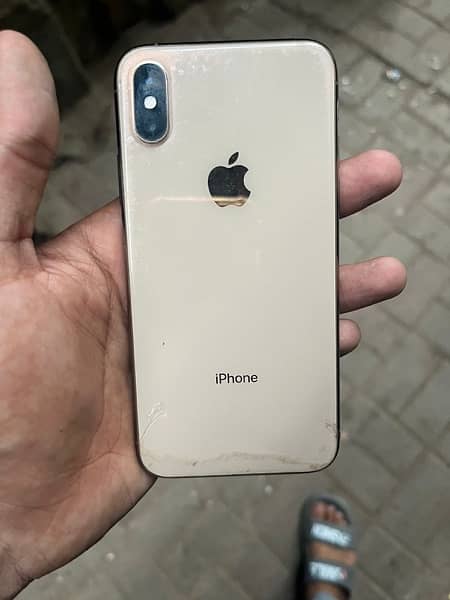 iphone xs 4