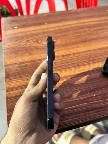 iphone 14 pro Jv 256GB COLOUR BLACK 1