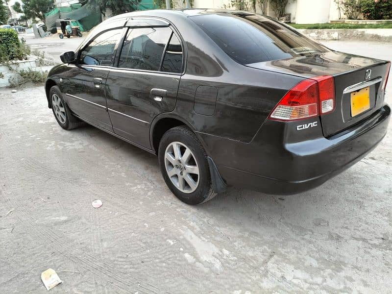 Honda Civic EXi 2004 3