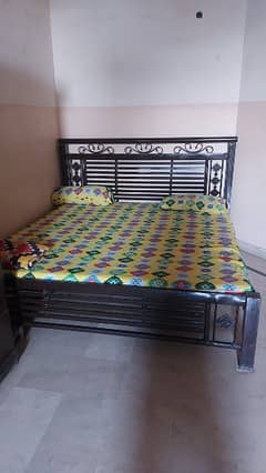 King size Bed with Matress