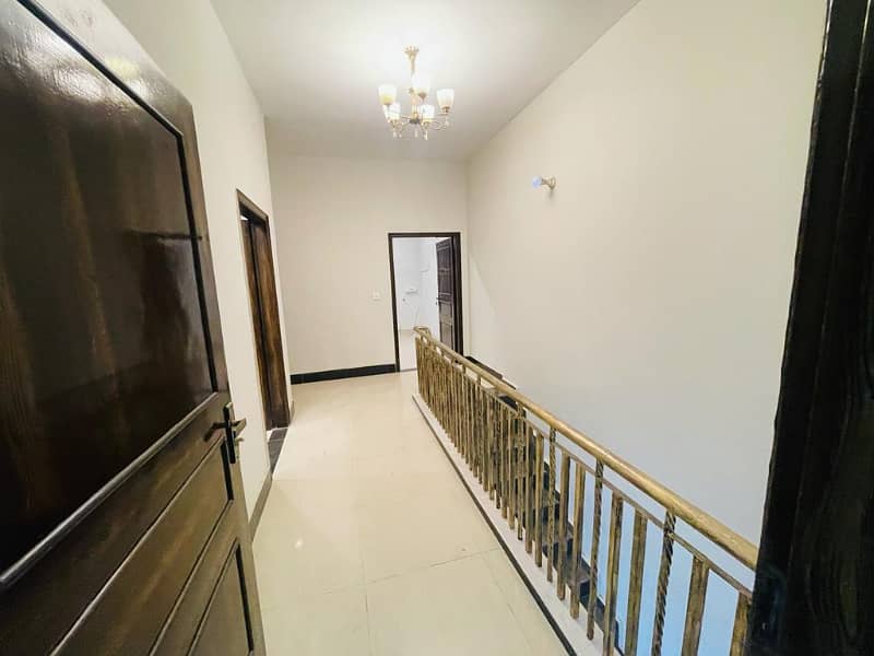 10 Marla Uper Portion Available For Rent in Faisal Town 3