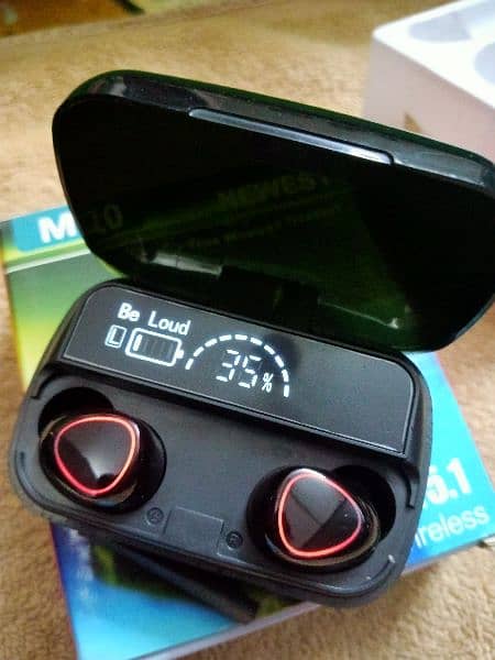 M10 earbuds 1 earbud not working price negotiable 1