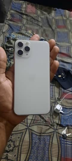 iPhone 11pro 256gb