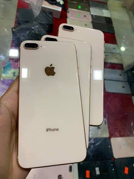 iphone 8 Plus only what's app contact 03197163788 no call 0