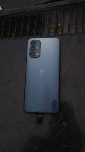 one plus n2000 5g for sell 1