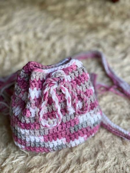 crochet drawstring pouch 2