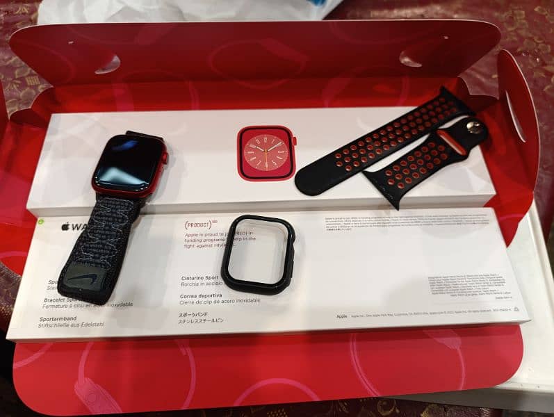 apple watch series 8 45 mm red 4