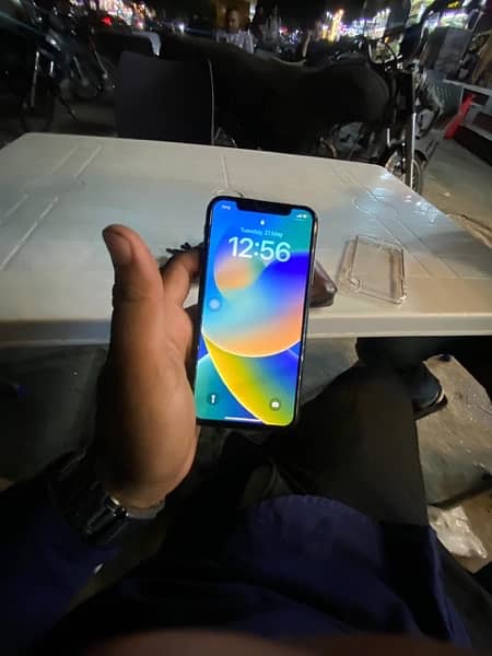 IPhone X pta Approved 64gb 9