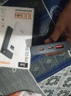 0341 6268434 What'sapp Black Power Bank 10000mAh Al Ok Only 2 Week use