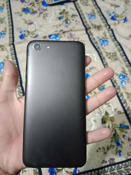 Oppo A83 mobile 2