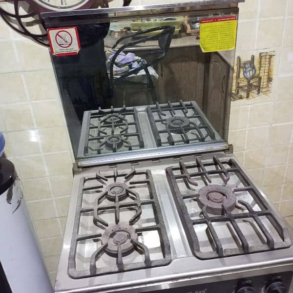 Almost Brand New Gas Oven 2+1 Burner 3