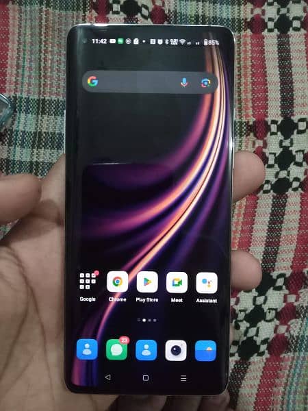 OnePlus 8 5g 8gbram 128 storage 10/10 condition minor shade only phone 9