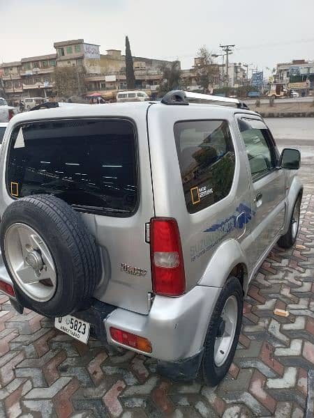 Suzuki Jimny 1300cc 5