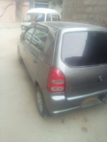 Suzuki Alto 2011 3