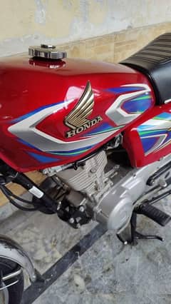 Honda 125 2O22  Lush condition o3oo 94 88 7ll