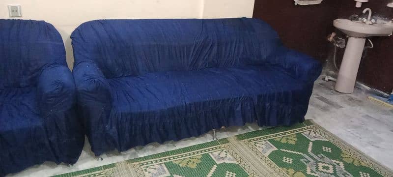 Beautiful sofa set with 3 PCs  (For urgent sale) 1