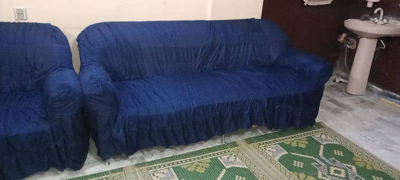 Beautiful sofa set with 3 PCs  (For urgent sale) 2