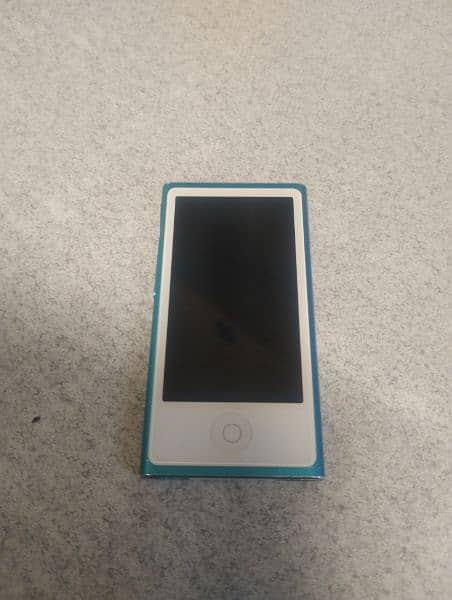 Apple ipod 7th Generation Colour: Blue Original condition  full paked 1