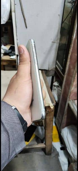iphone x 64 GB pta approved 1
