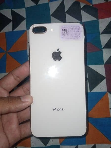 iPhone 8plus 10/10 condition water pack 4 month sim working 1