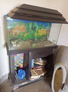 Fish equarium + table